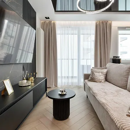 דירה Air-conditioned With Parking And Balcony By Renters גדנסק