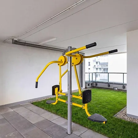 דירה Air-conditioned With Parking And Balcony By Renters *